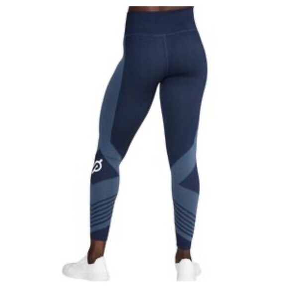 Peloton Leggings Women’s Medium Blue Chevron High Rise Workout Logo Pants - Picture 1 of 8